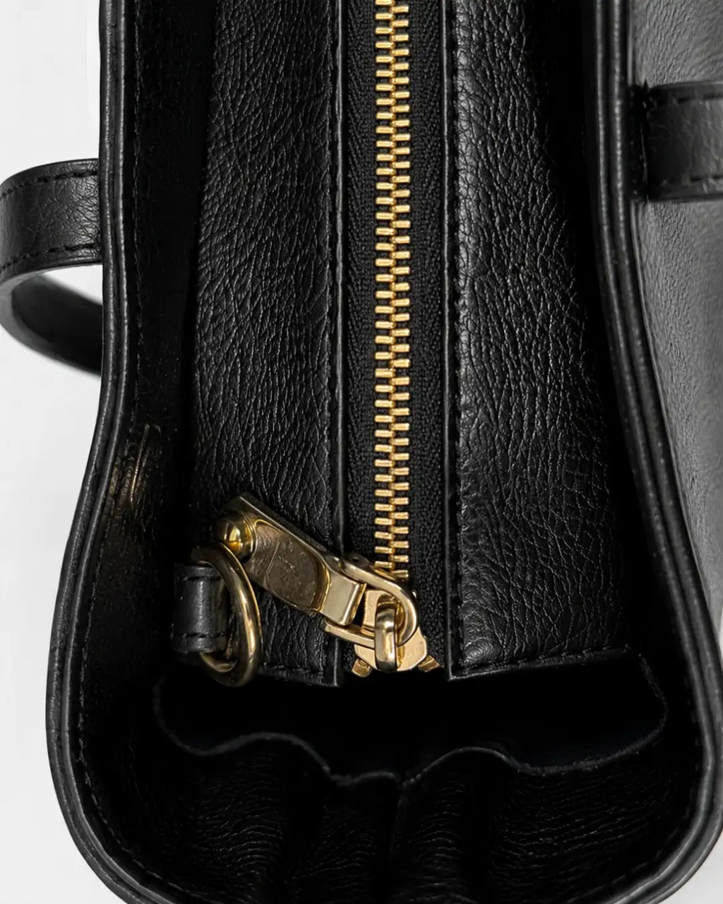 The perfect full-grain leather work bag for women - hardware
