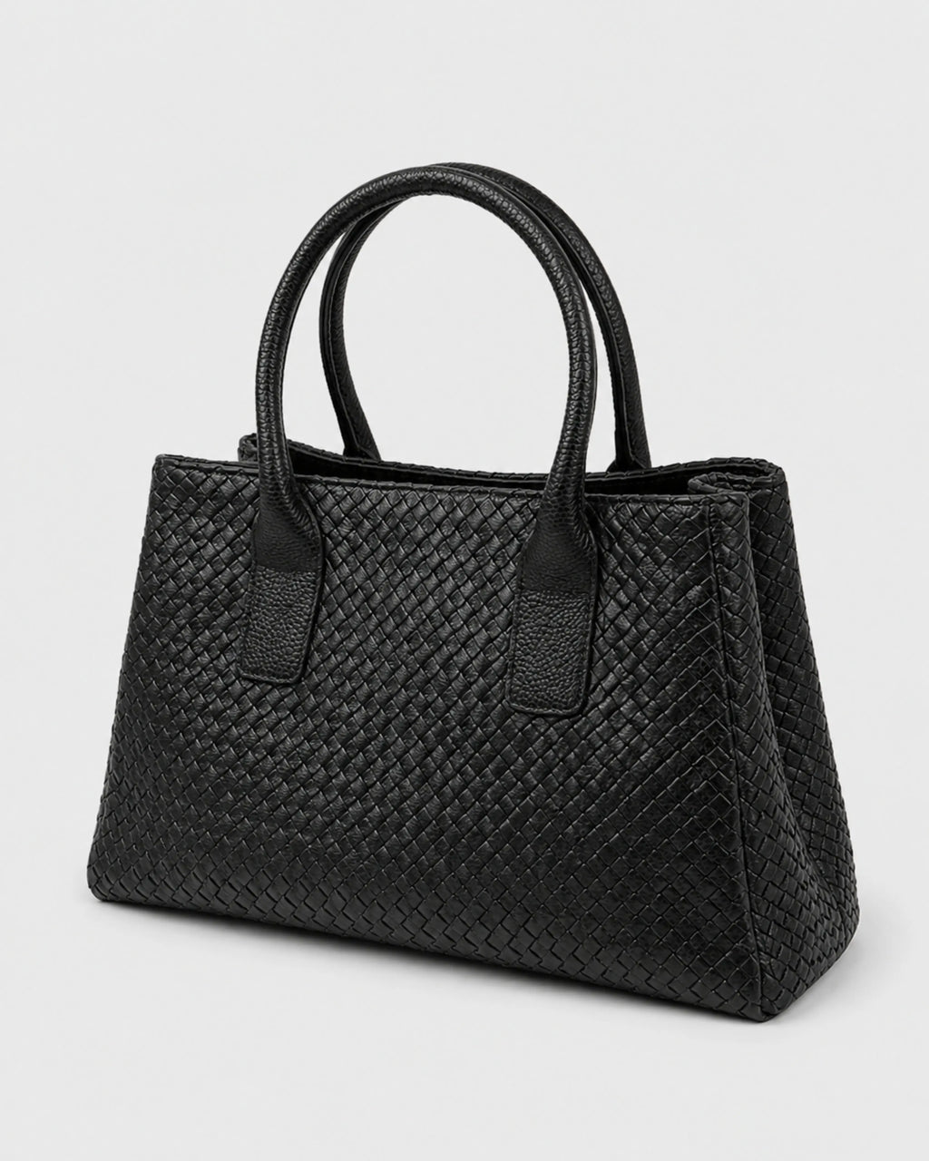 women-heritage-leather-weave-tote-black-02