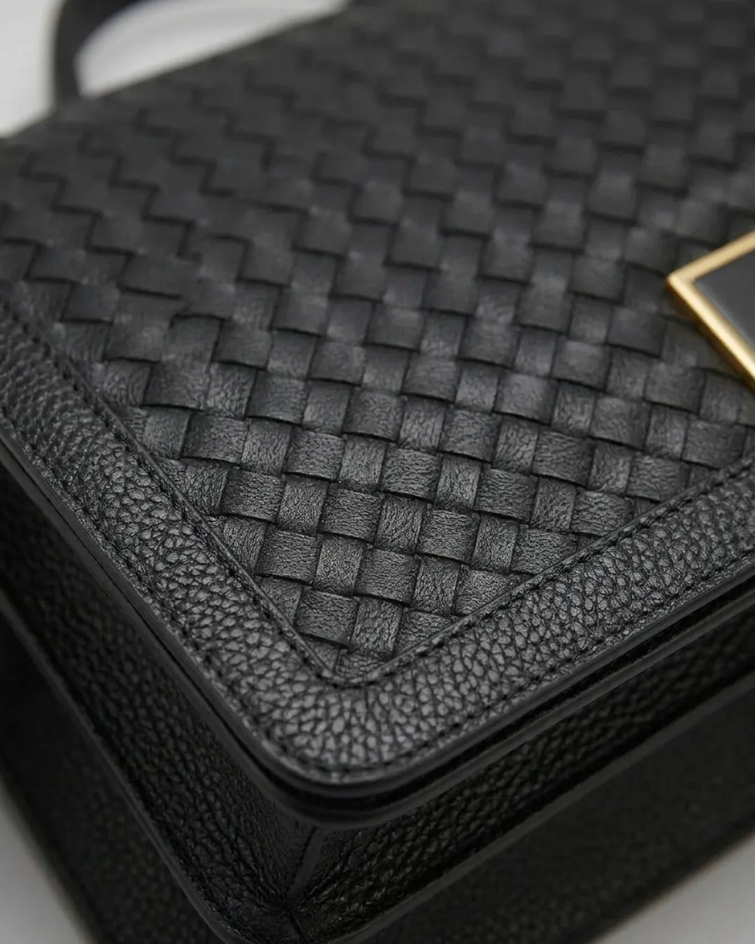 Midnight Weave Executive Leather Bag