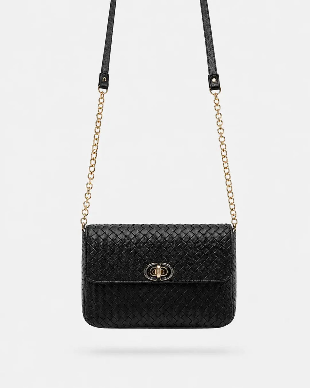 Pelle Intrecciata Shoulder Bag - Black
