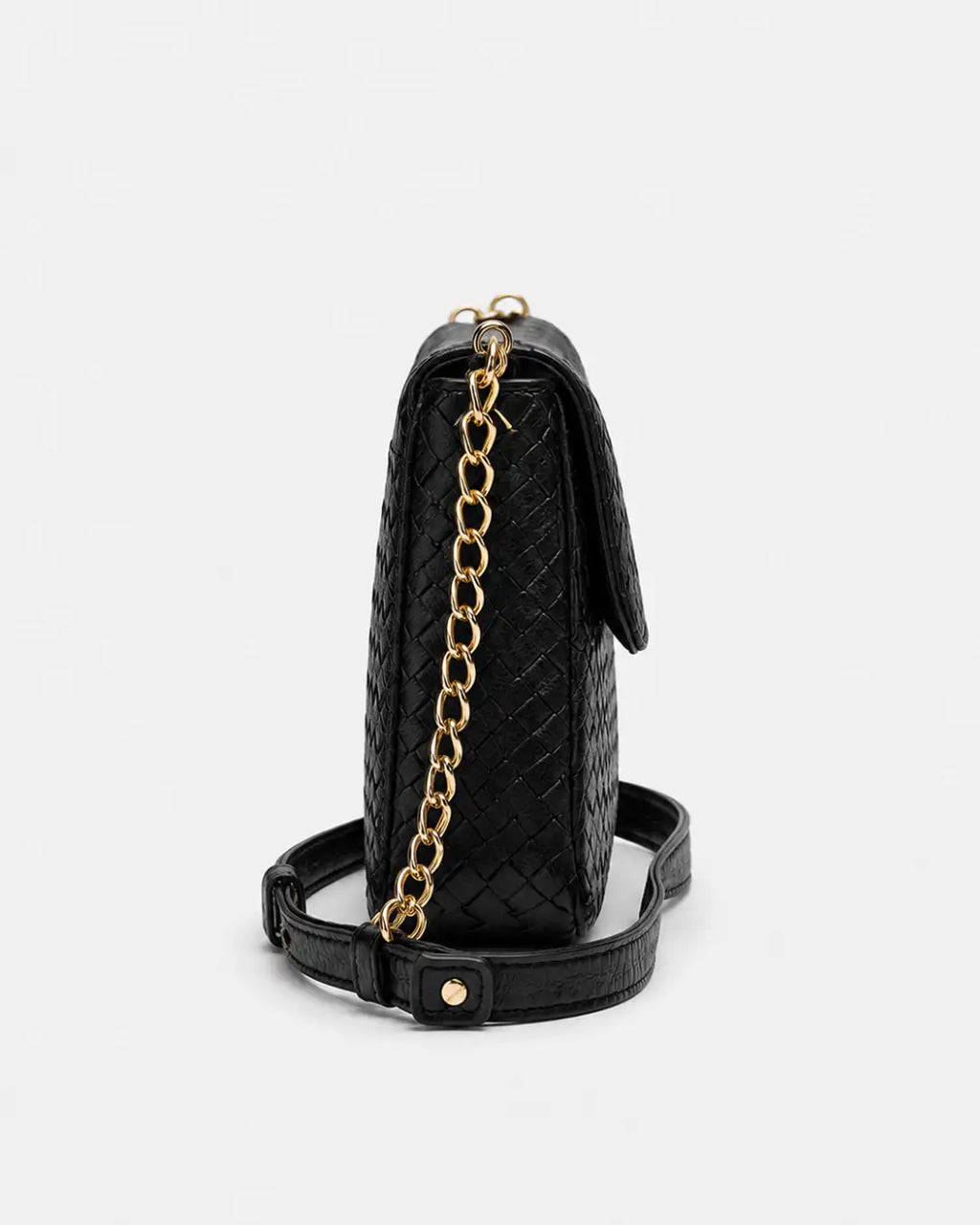 Pelle Intrecciata Shoulder Bag - Black