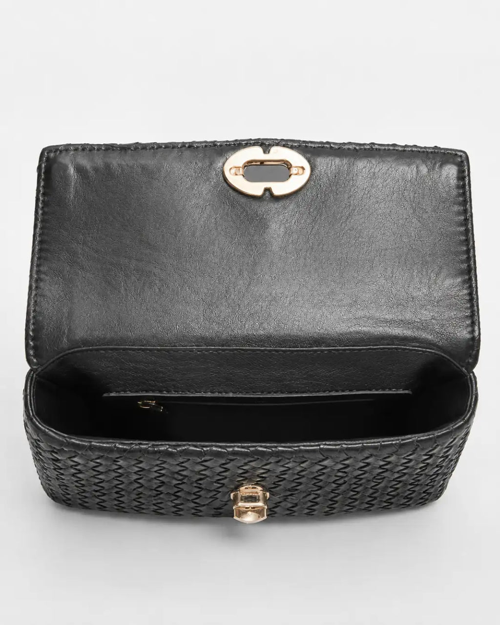 Pelle Intrecciata Shoulder Bag - Black